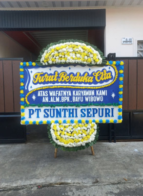 Papan Bunga Duka di Pringgabaya
